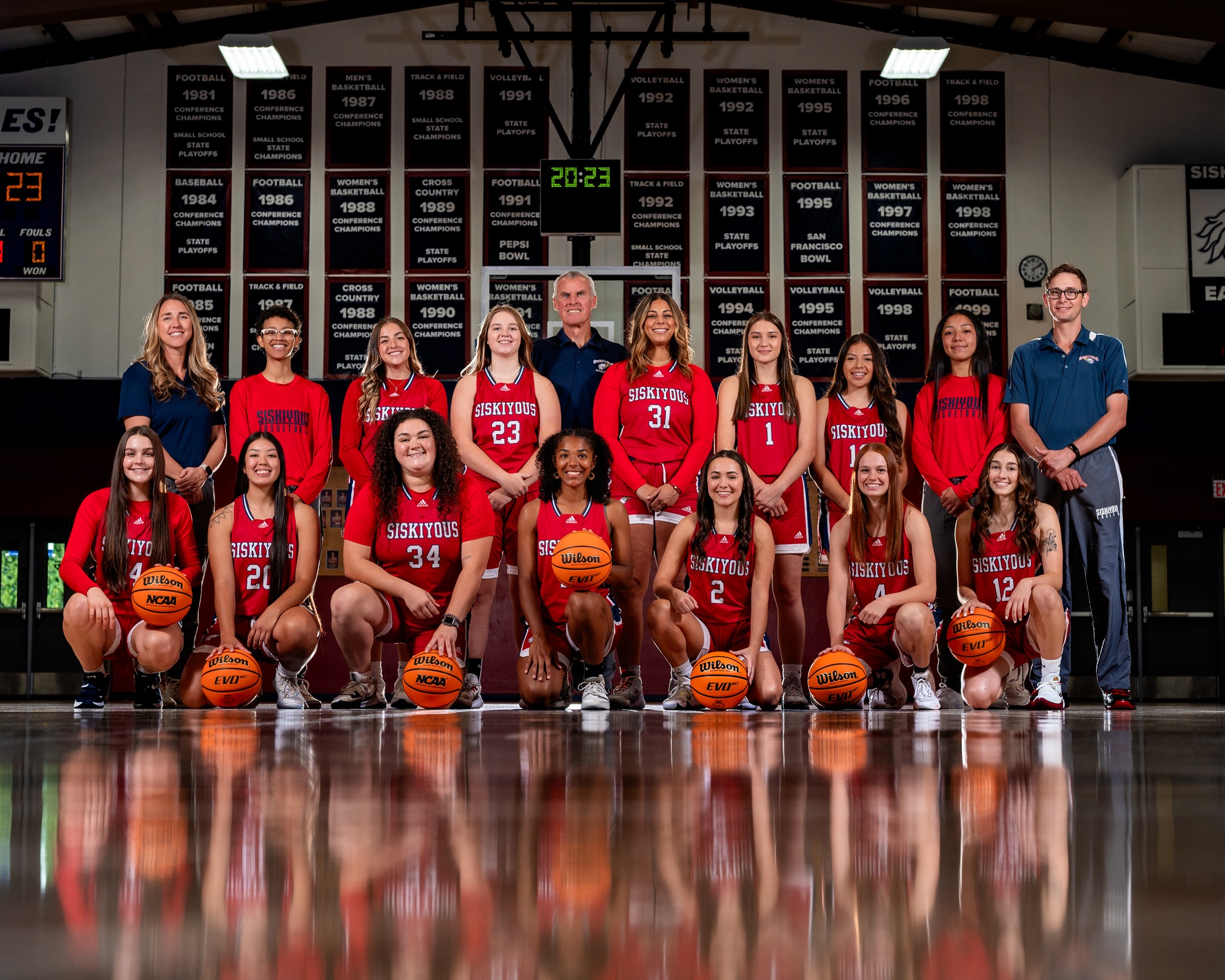 Women’s hoops team has a different look this winter